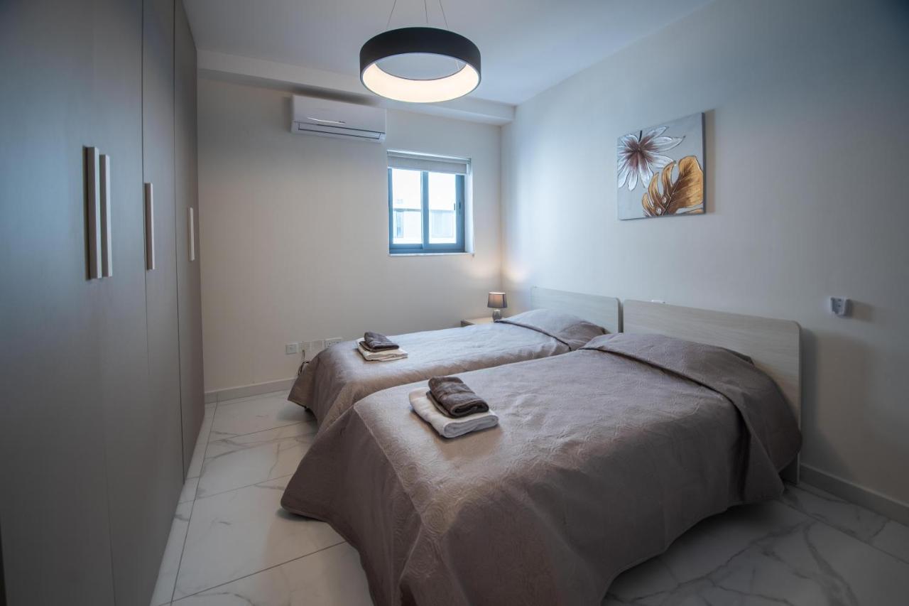 Seaside Luxury Apartment St. Paul's Bay Exterior foto
